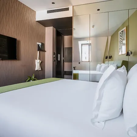 - Member Of Design Hotel Lisbon