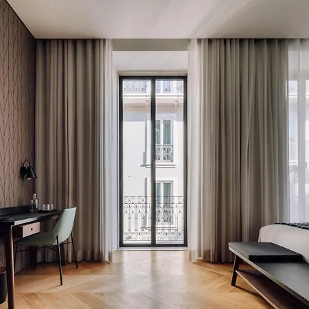- Member Of Design 4* Lissabon
