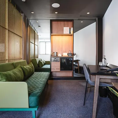 - Member Of Design 4* Lissabon
