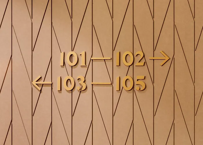 - Member Of Design Lisboa